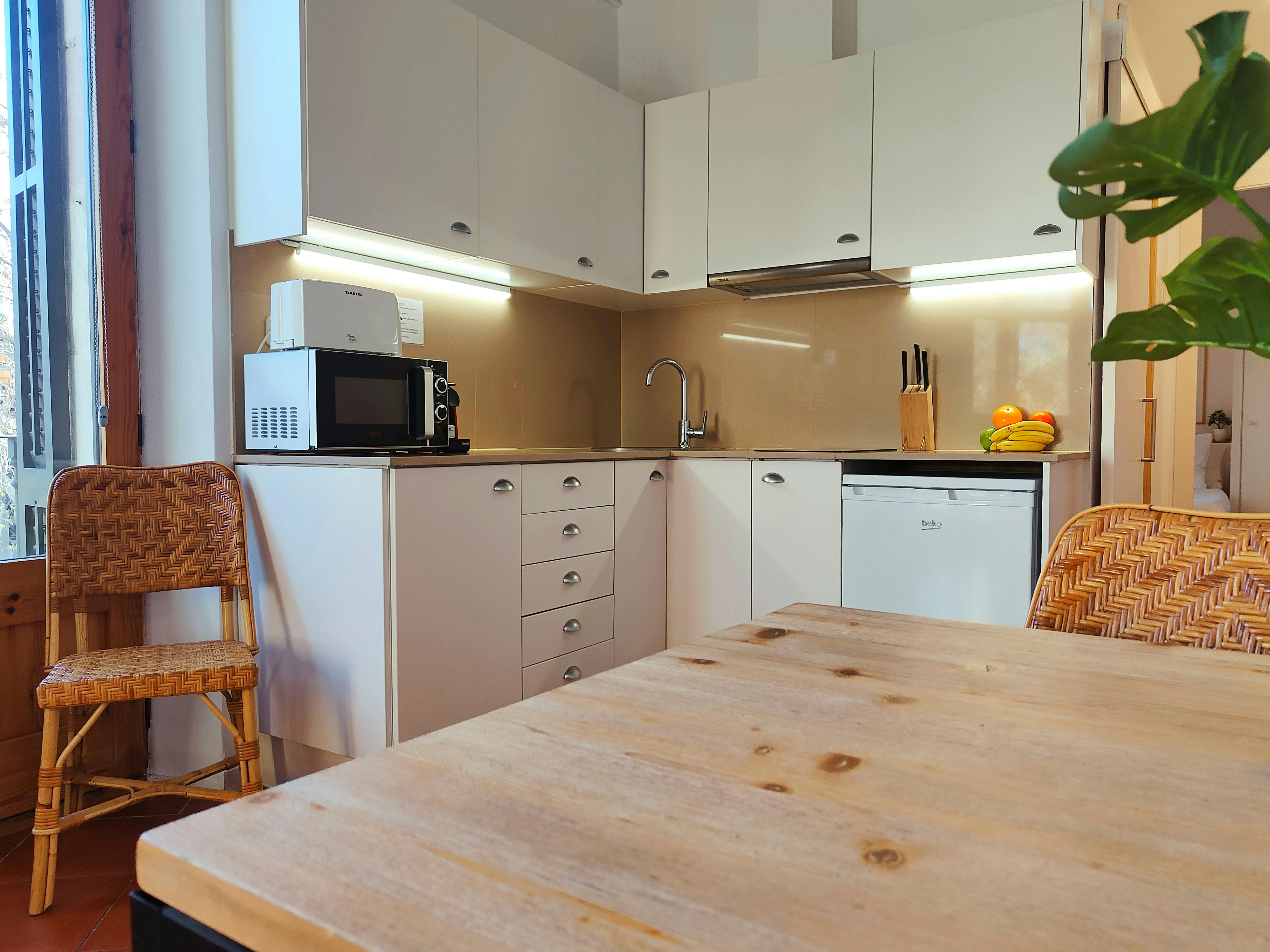 Fully equipped and practical kitchen, perfect for everyday use.