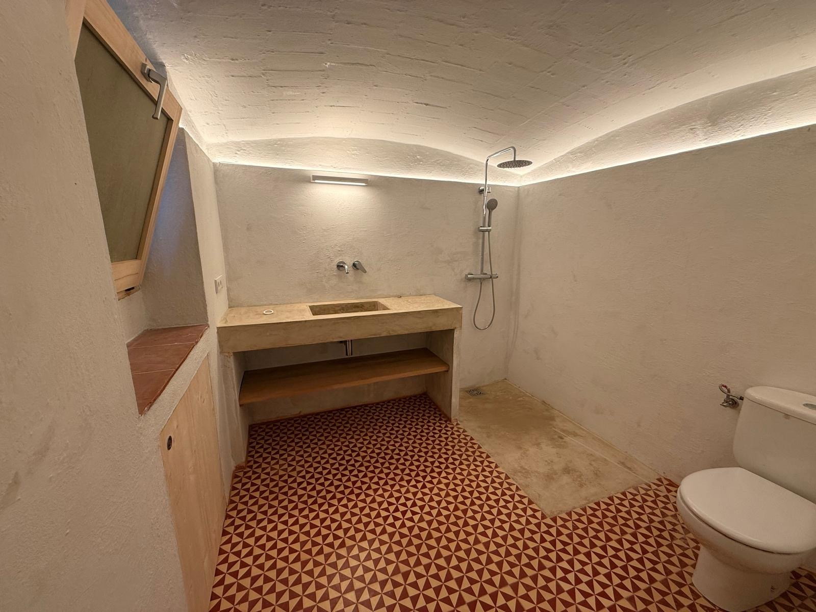 New bathroom - currently being renovated (April 2026)