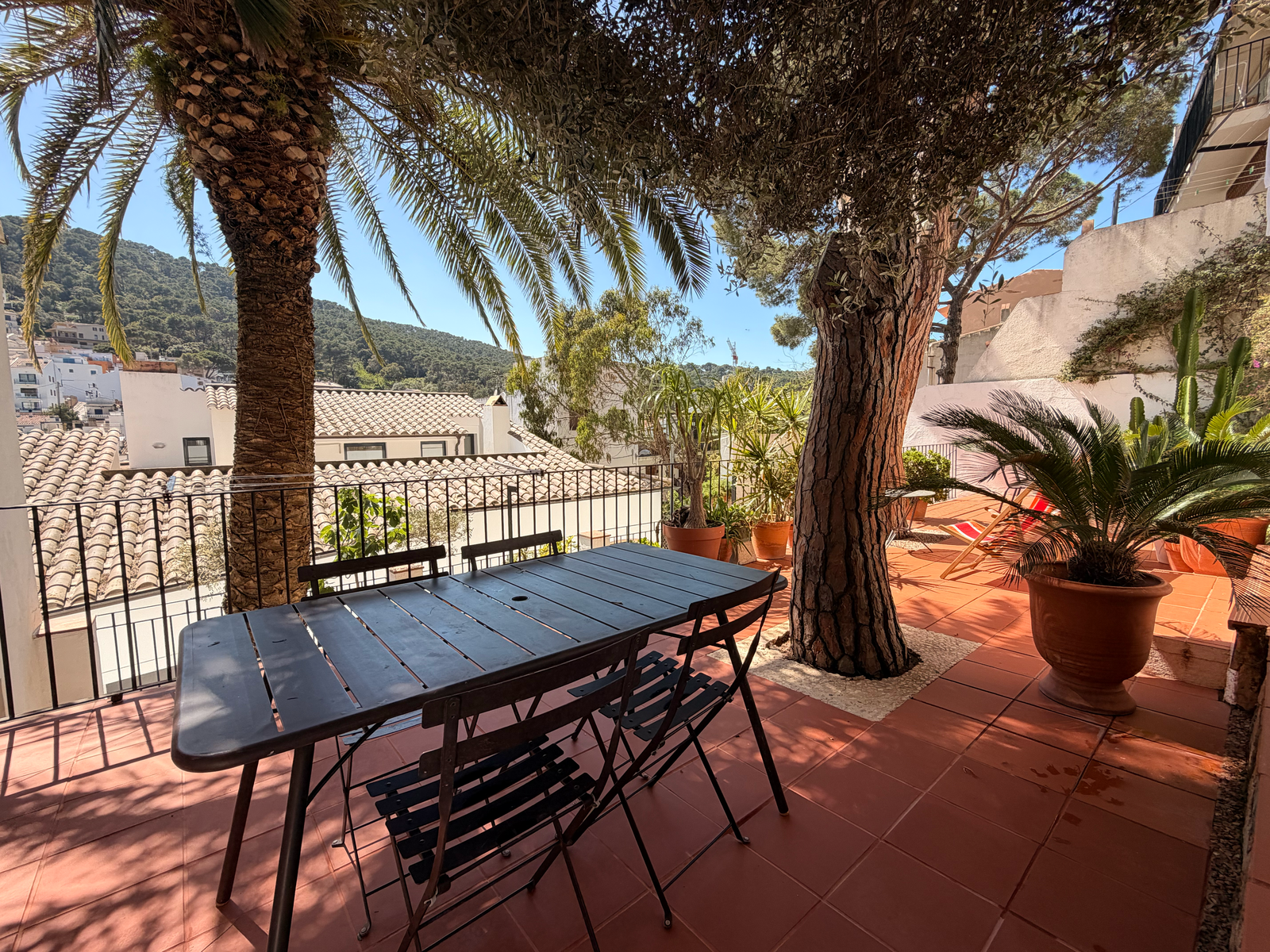 Tamariu 2 – Duplex mit Garten & Sonne · WLAN · Oase 50 m vom Strand