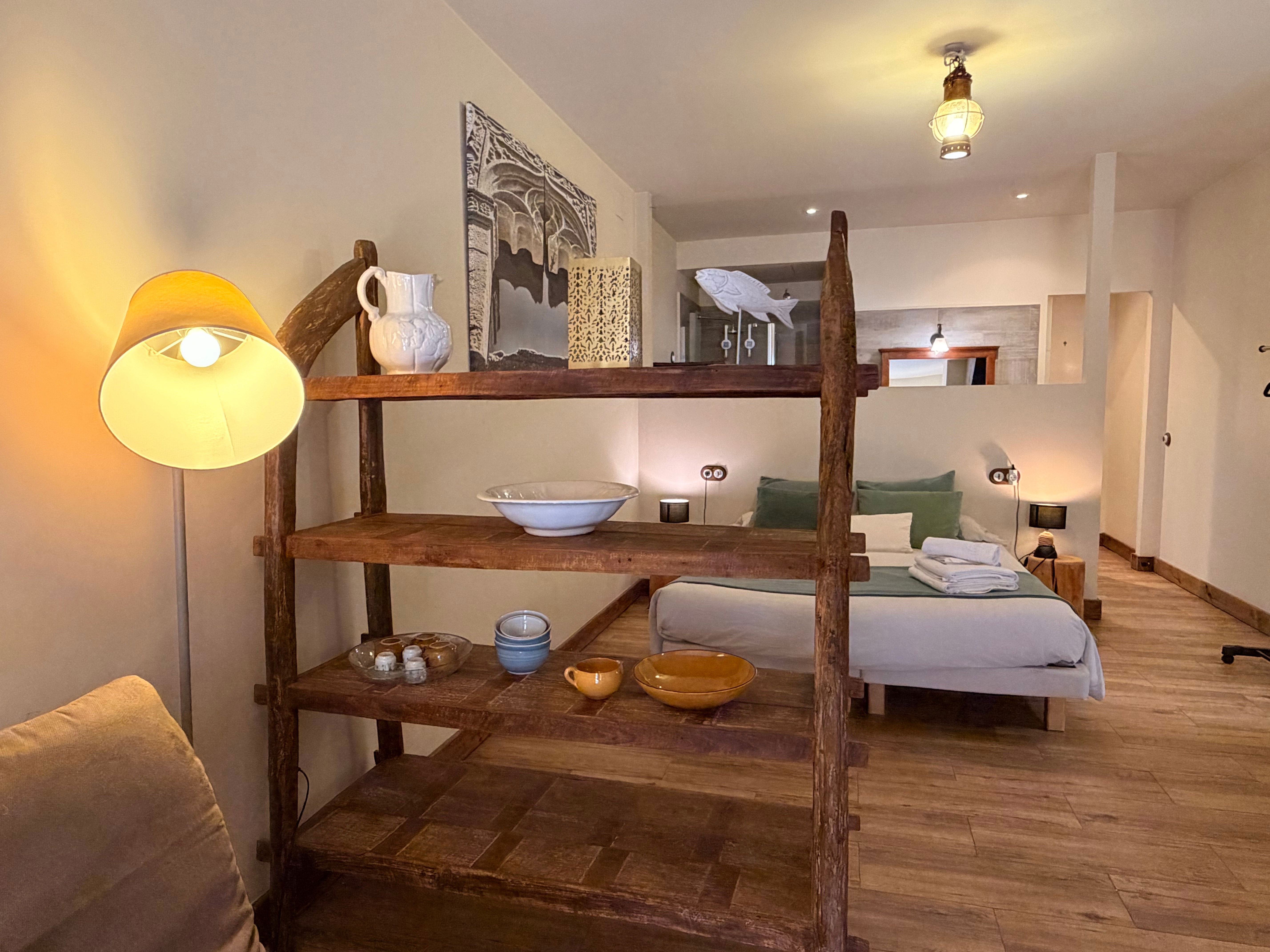 El Paller: Cozy and quiet in the heart of Empordà, 10 min from L'Escala. Wifi