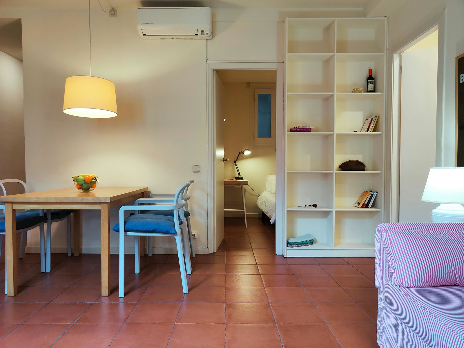 Fully equipped, perfect for families or professionals on business trips.