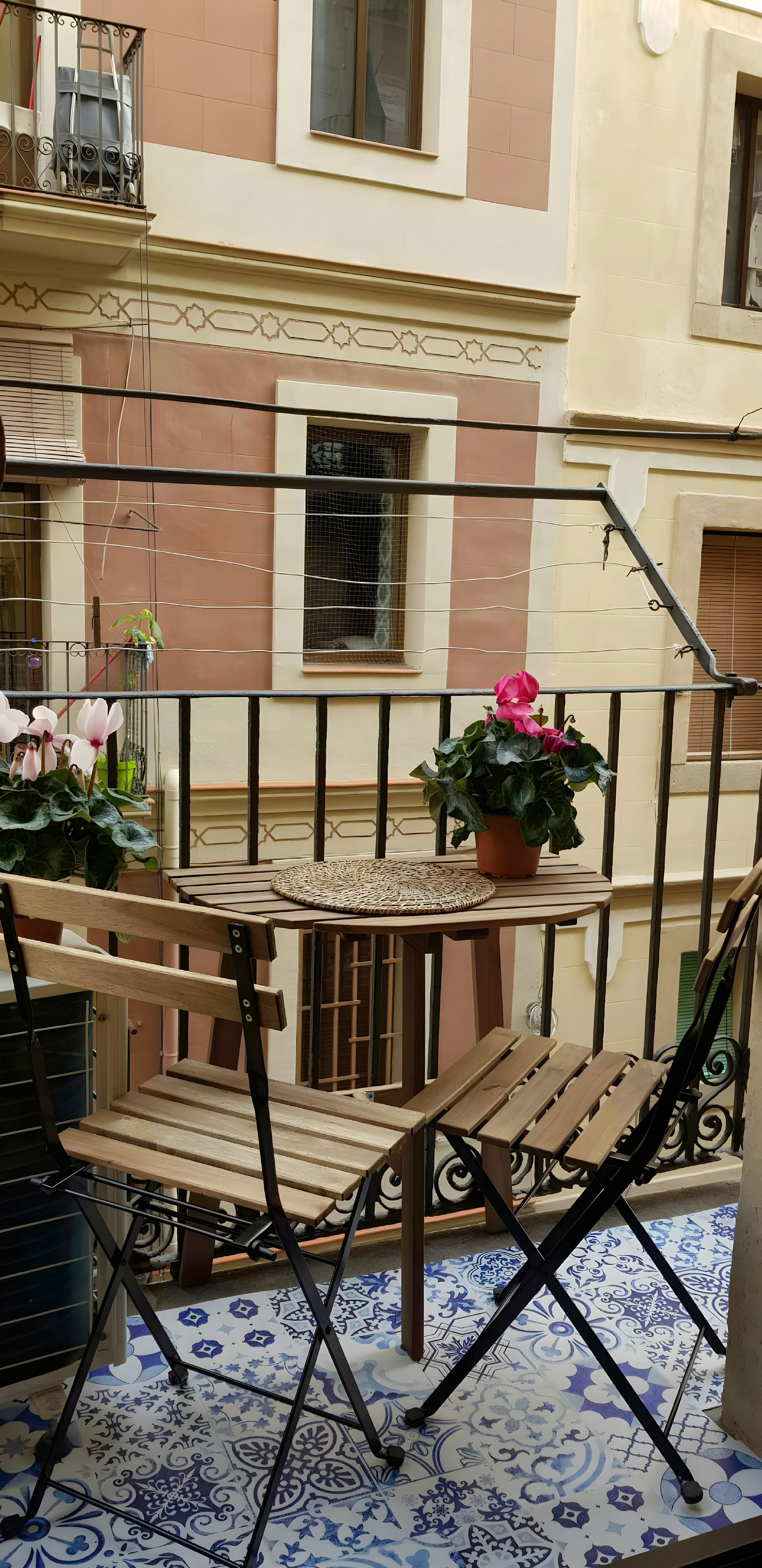 The modern kitchen is equipped with stainless steel appliances including a dishwasher, oven, and stovetop, making it easy to prepare meals during your stay. The kitchen features a sleek, minimalist design and is well-lit, creating an inviting space to enjoy cooking. The kitchen is also equipped with a variety of cooking utensils, dishes, and cutlery, ensuring that guests have everything they need to cook their meals.