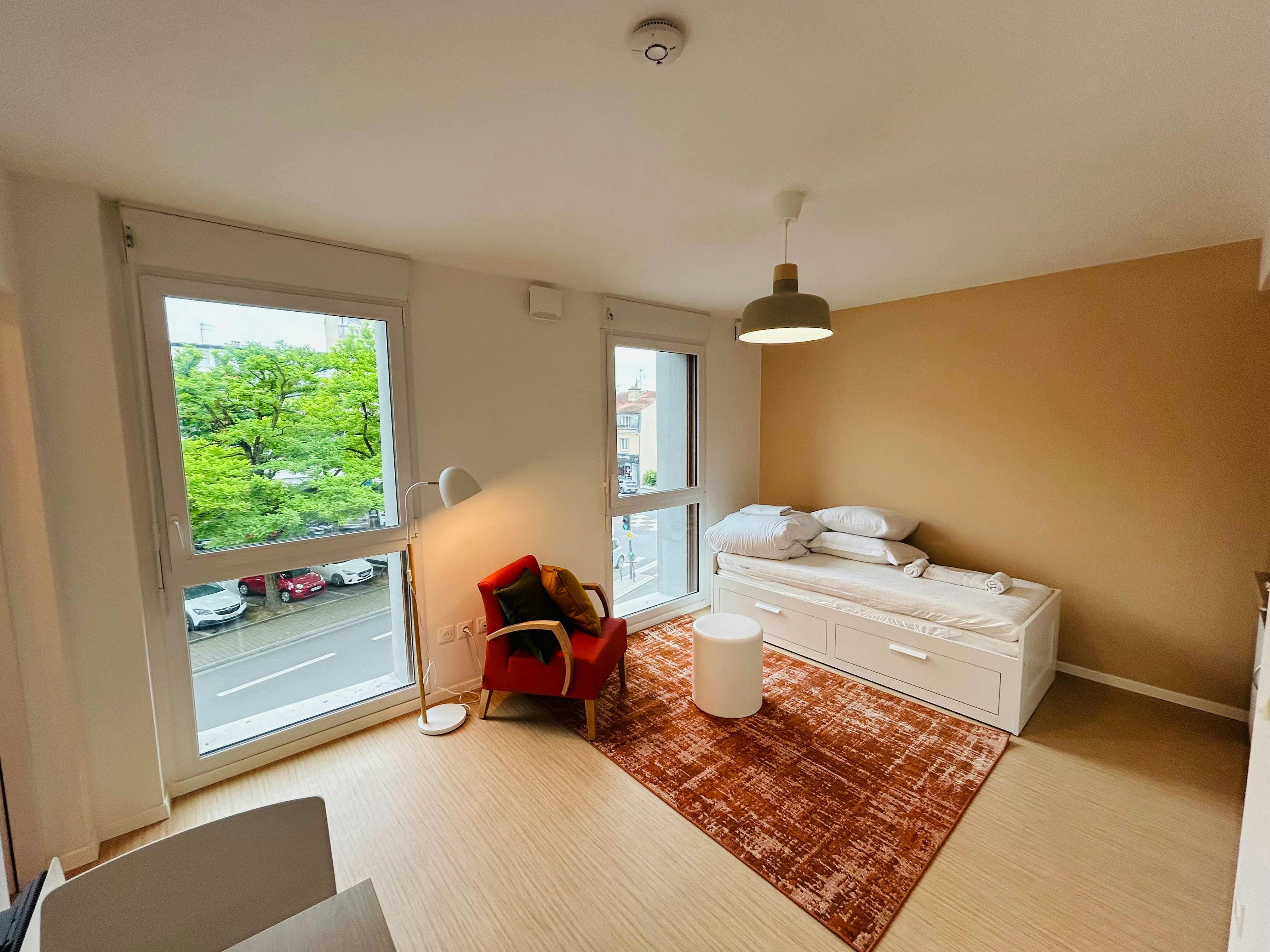 We Live In R - Suite 204