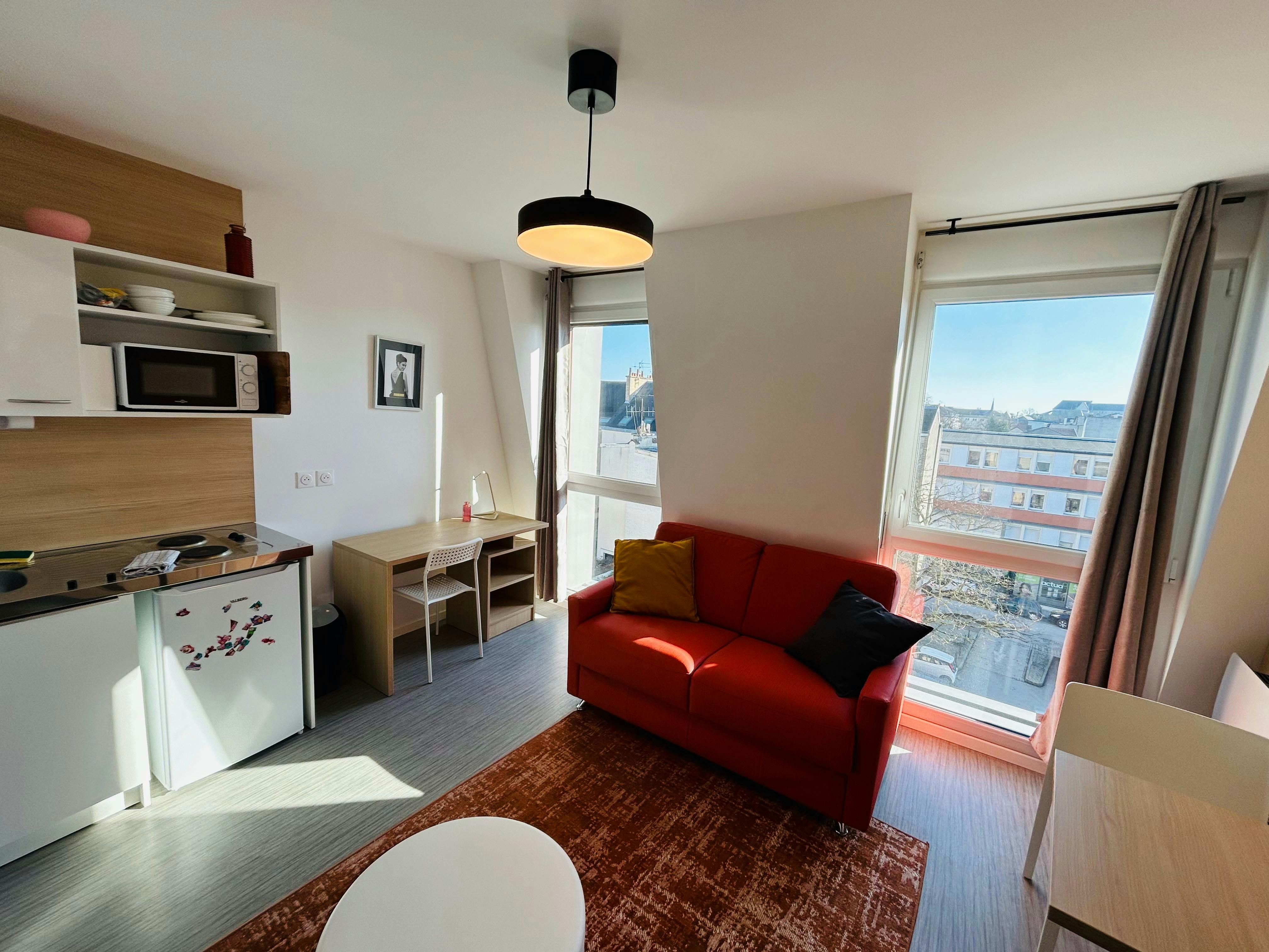 We Live in R - Duplex 501