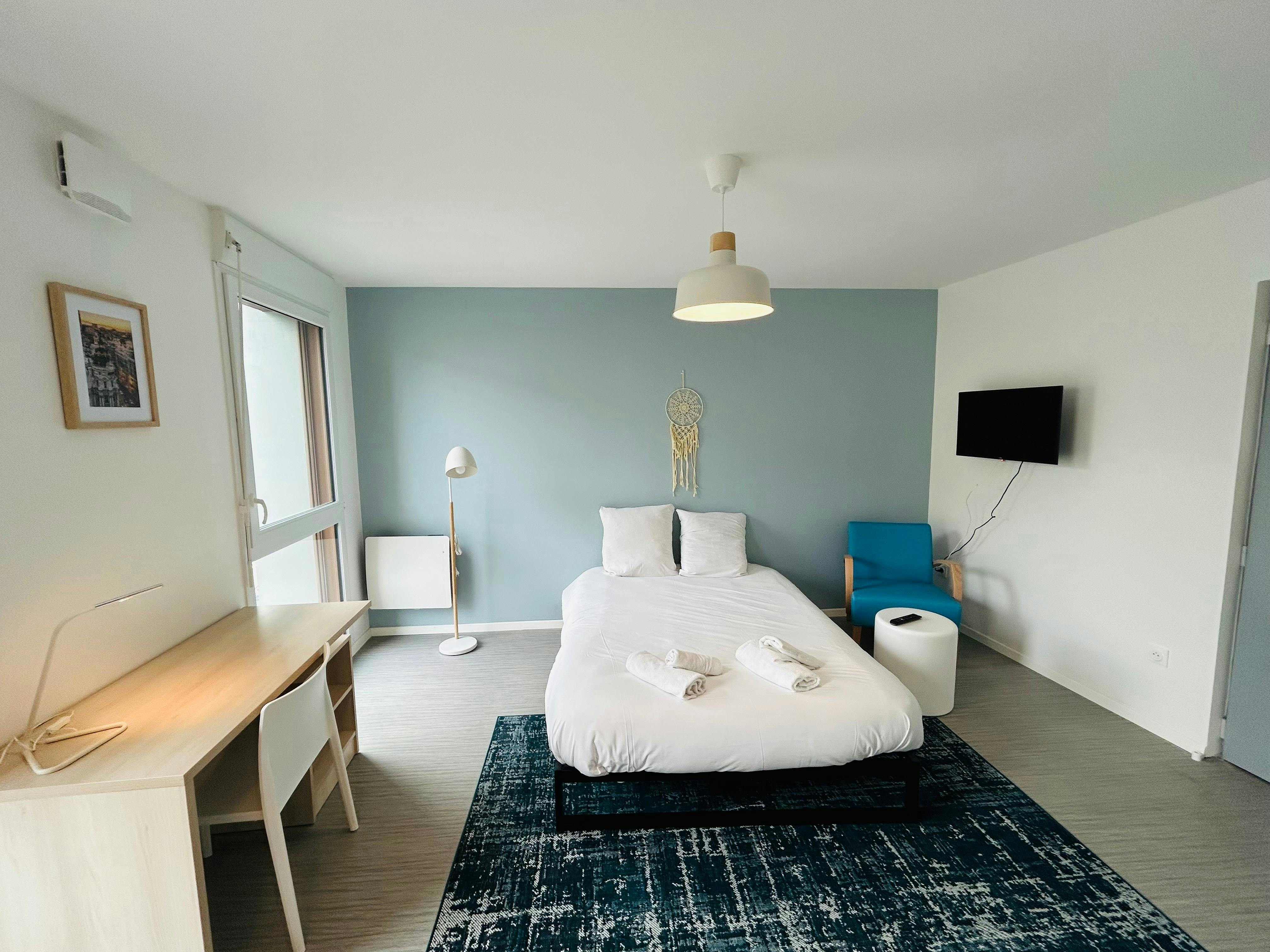 We Live In R - Suite 201