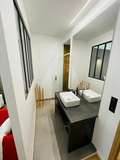 roomsBathroom