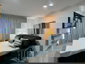 Promo!-Queen Beds-Near Beach-1st Floor-Poolside-Sleep 6