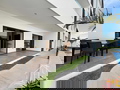 Promo!-Queen Beds-Near Beach-1st Floor-Poolside-Sleep 6