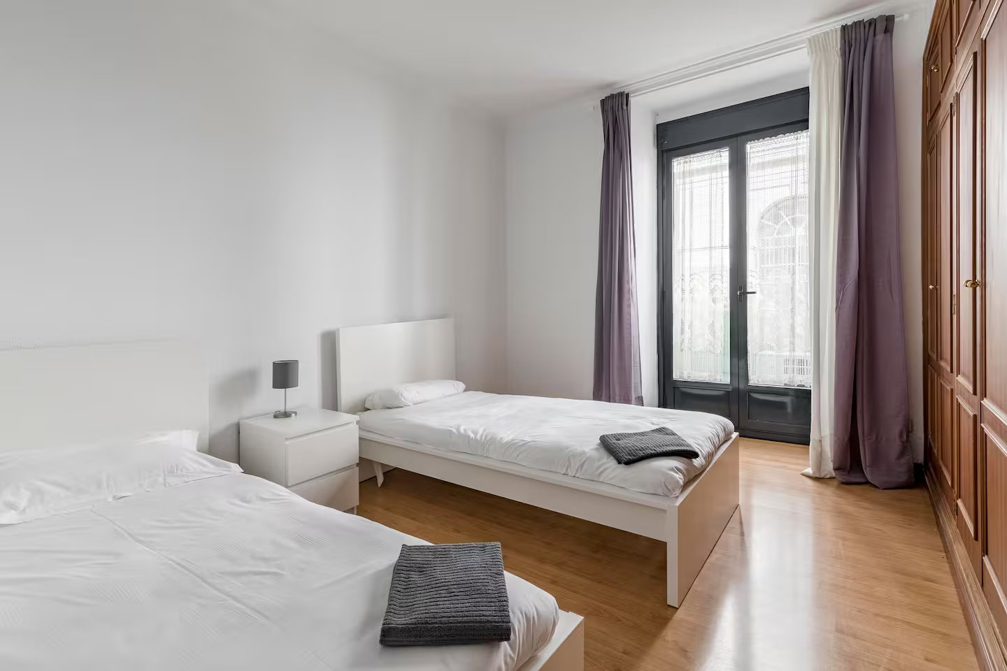 Apartamento en Madrid Centro, cerca de Atocha y AVE. Capacidad para 6 personas.