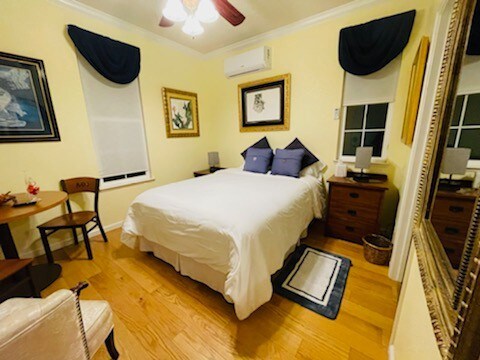 Bedroom image 1