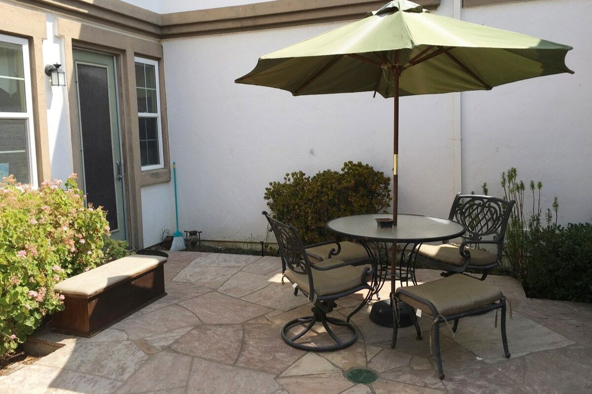 Enjoy a your morning coffee or evening glass of wine on the private courtyard that is yours to use during your stay.  Gas grill is also in courtyard.
