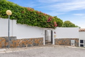 Luxury Villa with Sea Views, Private Pool & Rooftop Jacuzzi