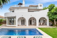 Luxury Villa with Sea Views, Private Pool & Rooftop Jacuzzi