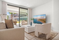 Moderno Oasis con Jardín y Piscinas en Vanian