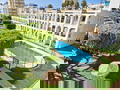 poolSwimmingPool