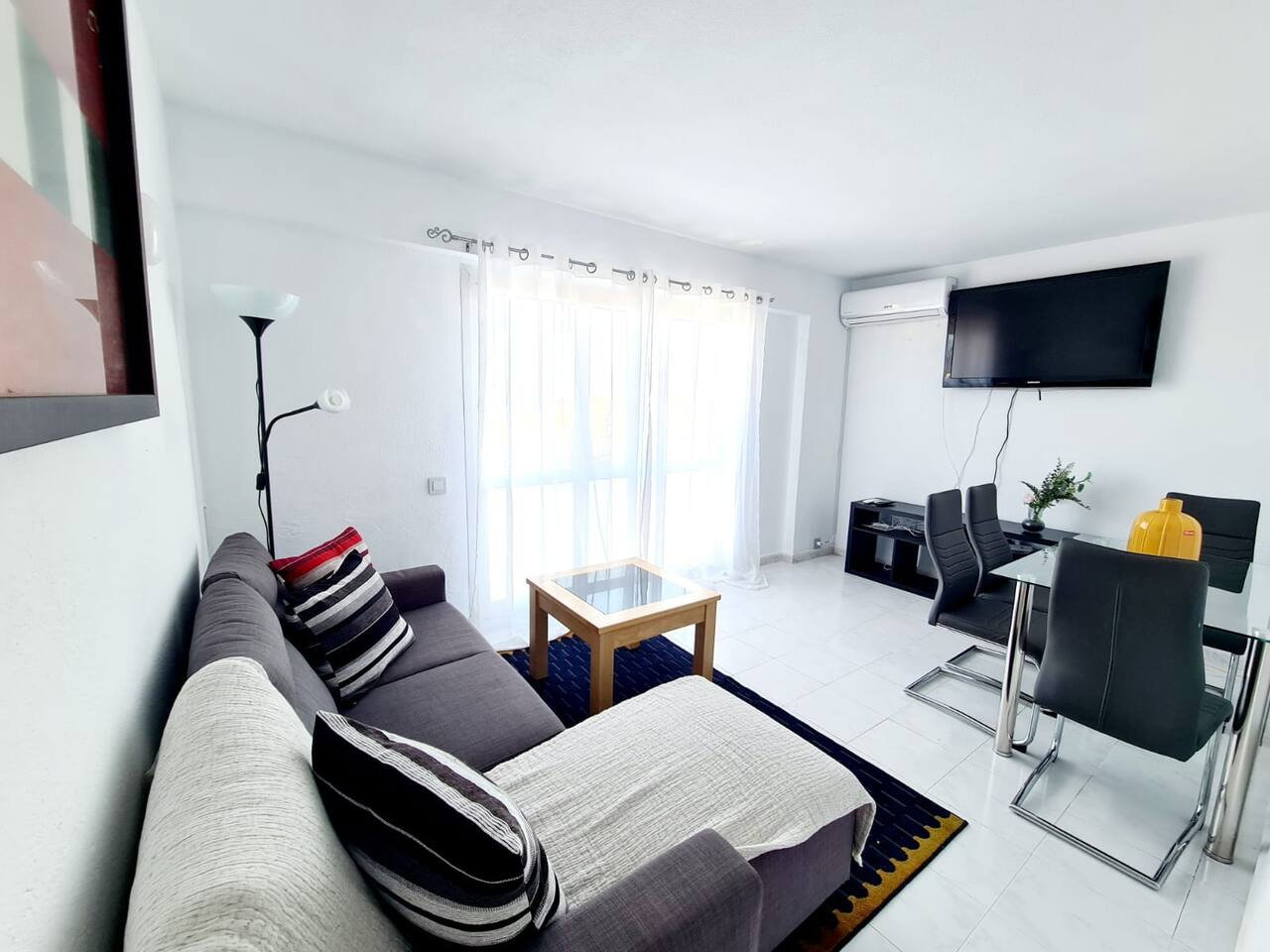 Ideal para Familias | Apartamento de 2 Dormitorios con Terraza