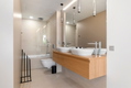 Elegante apartamento de 2 dormitorios con jardín privado y jacuzzi en Higuerón
