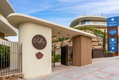 Elegante apartamento de 2 dormitorios con jardín privado y jacuzzi en Higuerón