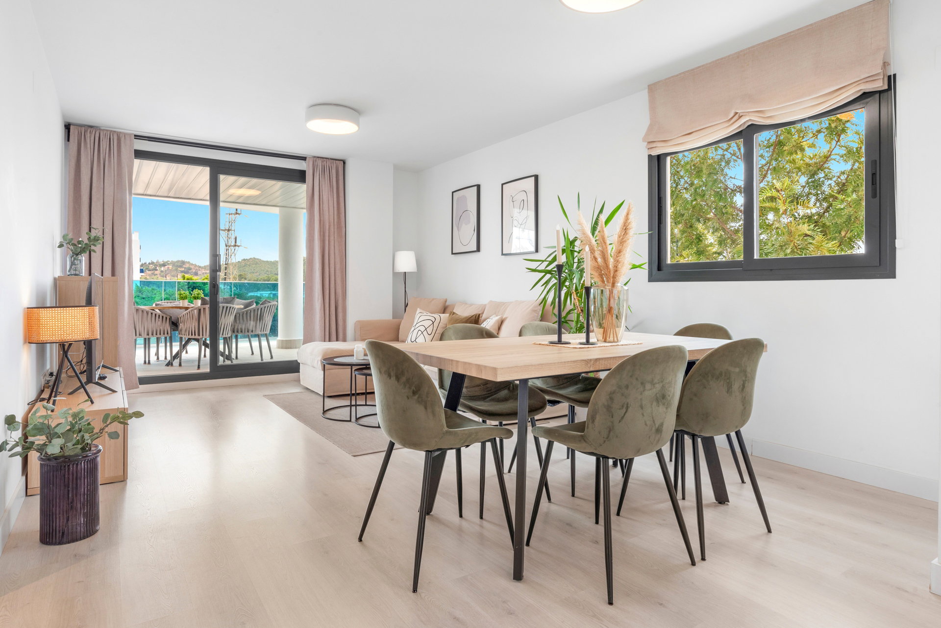 Moderno apartamento de 2 dormitorios con gran terraza, piscina y gimnasio