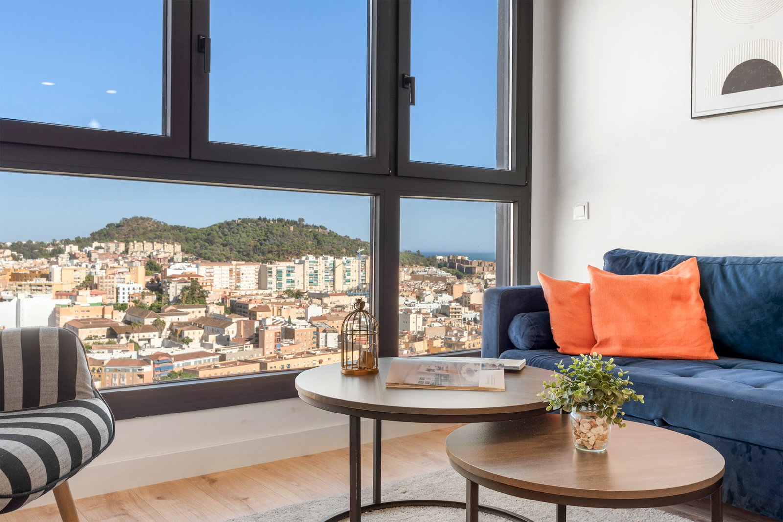 Vive el lujo moderno en AQ Urban Sky