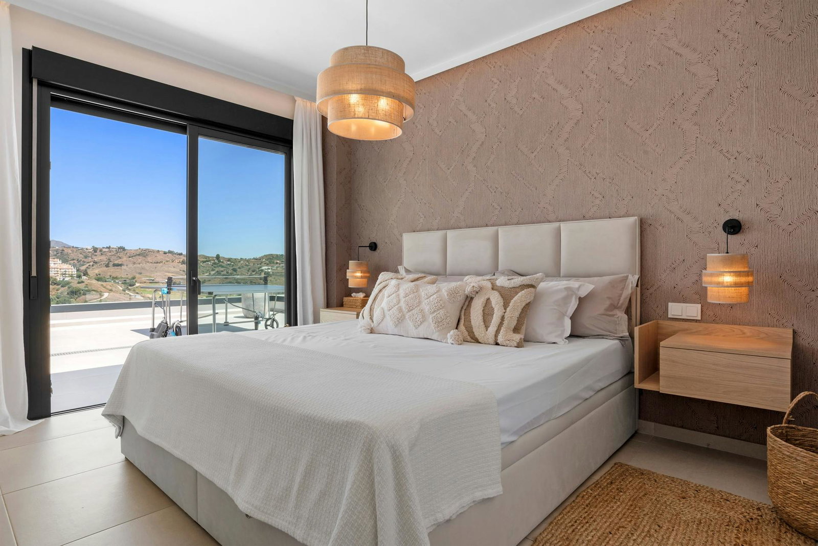 Precioso apartamento con vistas espectaculares y terrazas amplias
