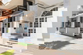 Encantador apartamento en primera línea de mar en Estepona