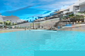 ¡Lujo, Confort y Piscina en la Costa del Sol!