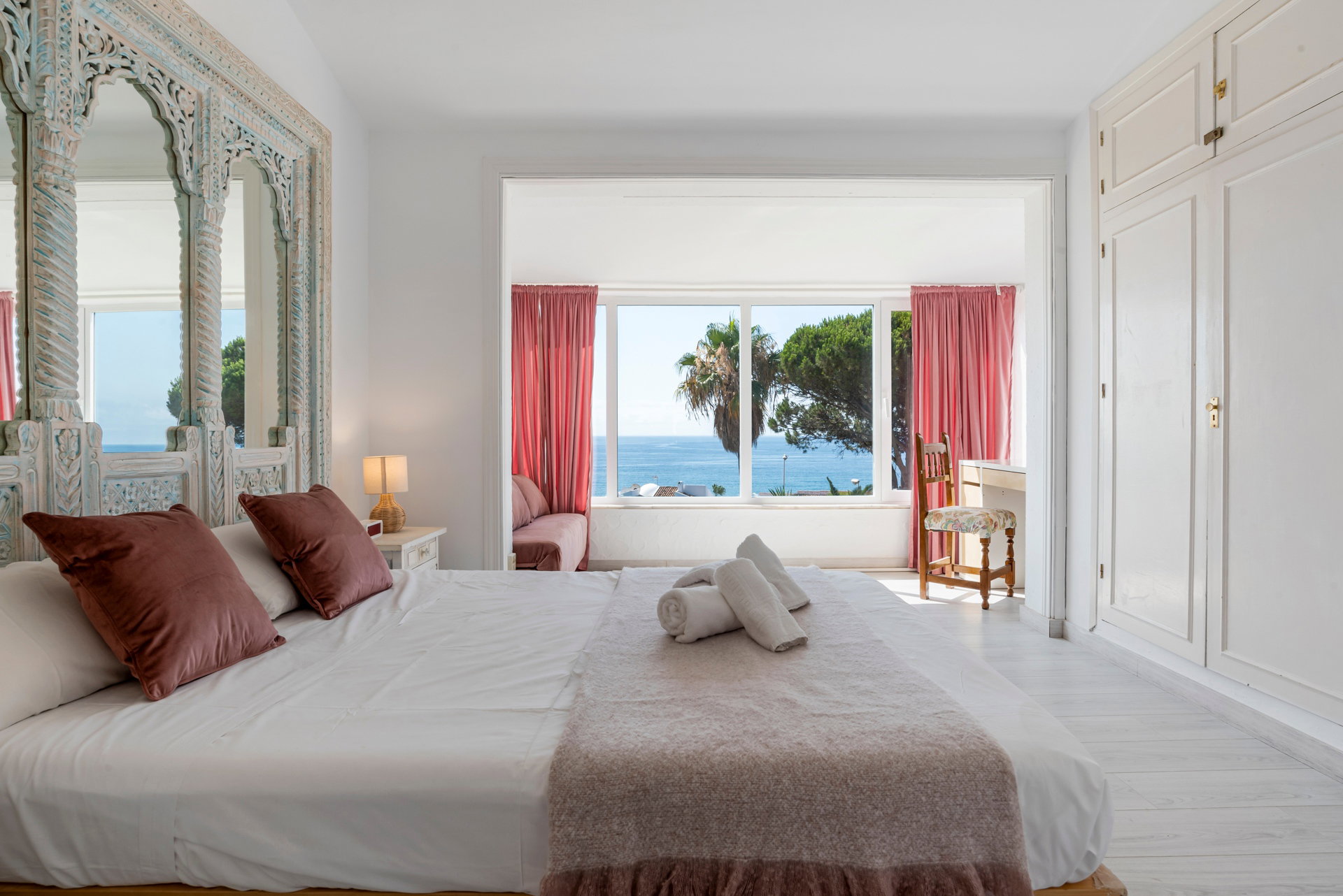 Torrenueva: Sea Views, Garden & Andalusian Charm