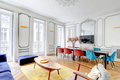 Parisian Elegance Apartment – Paris, France