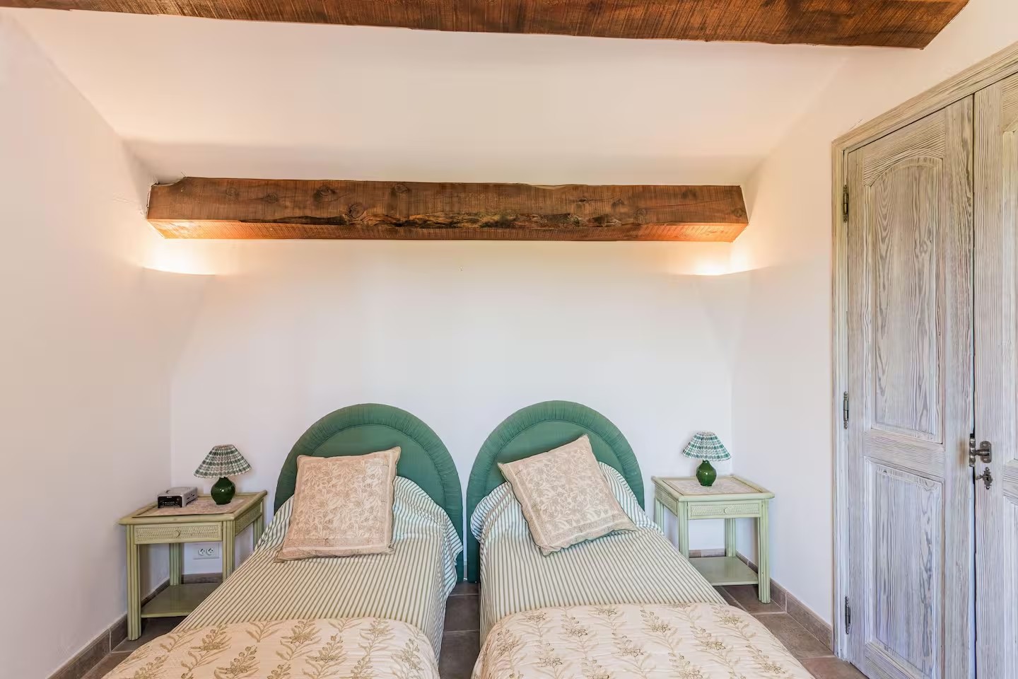 CASA-Bouchra Luxe Appartement in Prachtig Kasteel