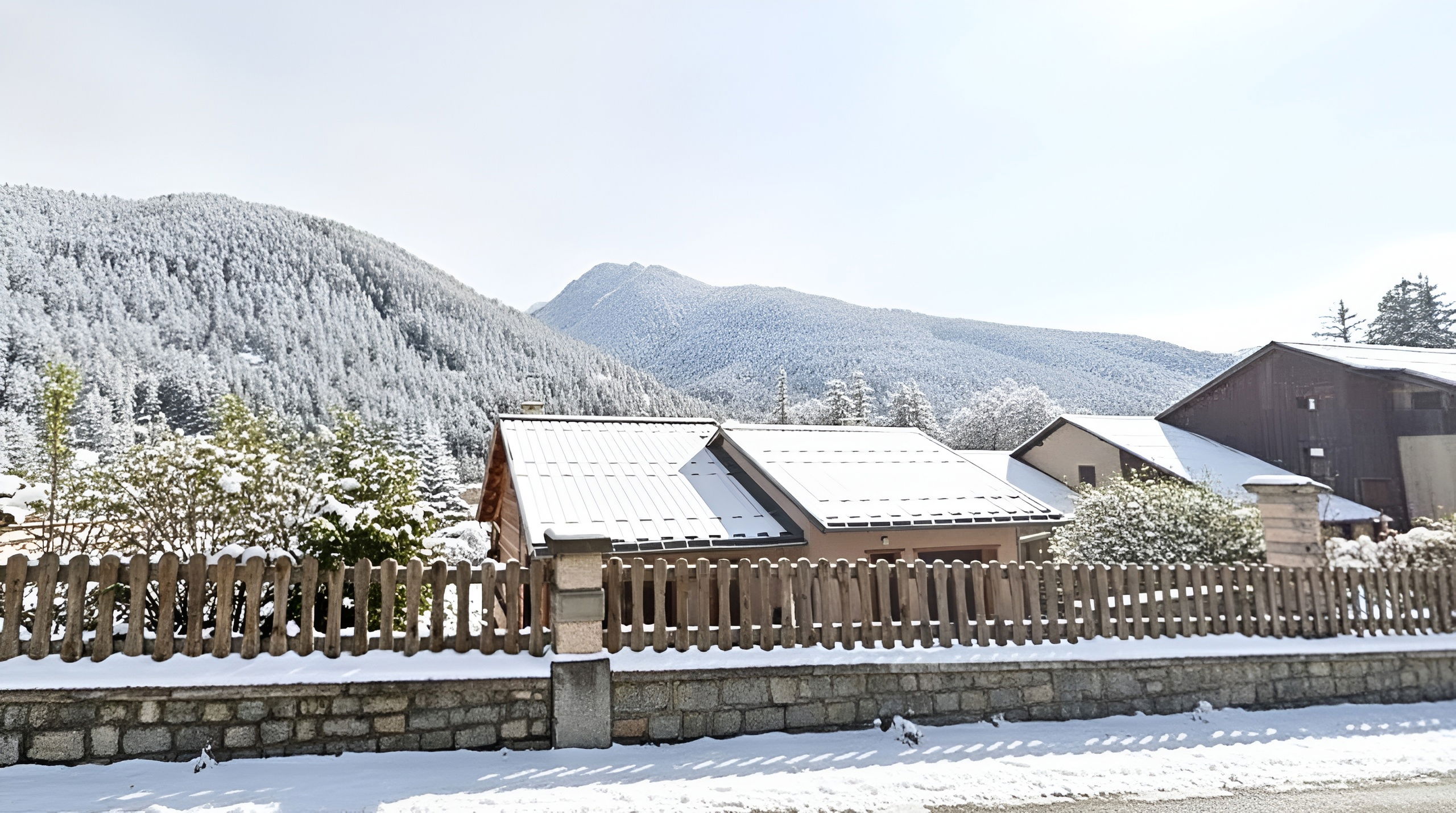 CASA-Grand Laus: Familieduplex, sauna & jacuzzi