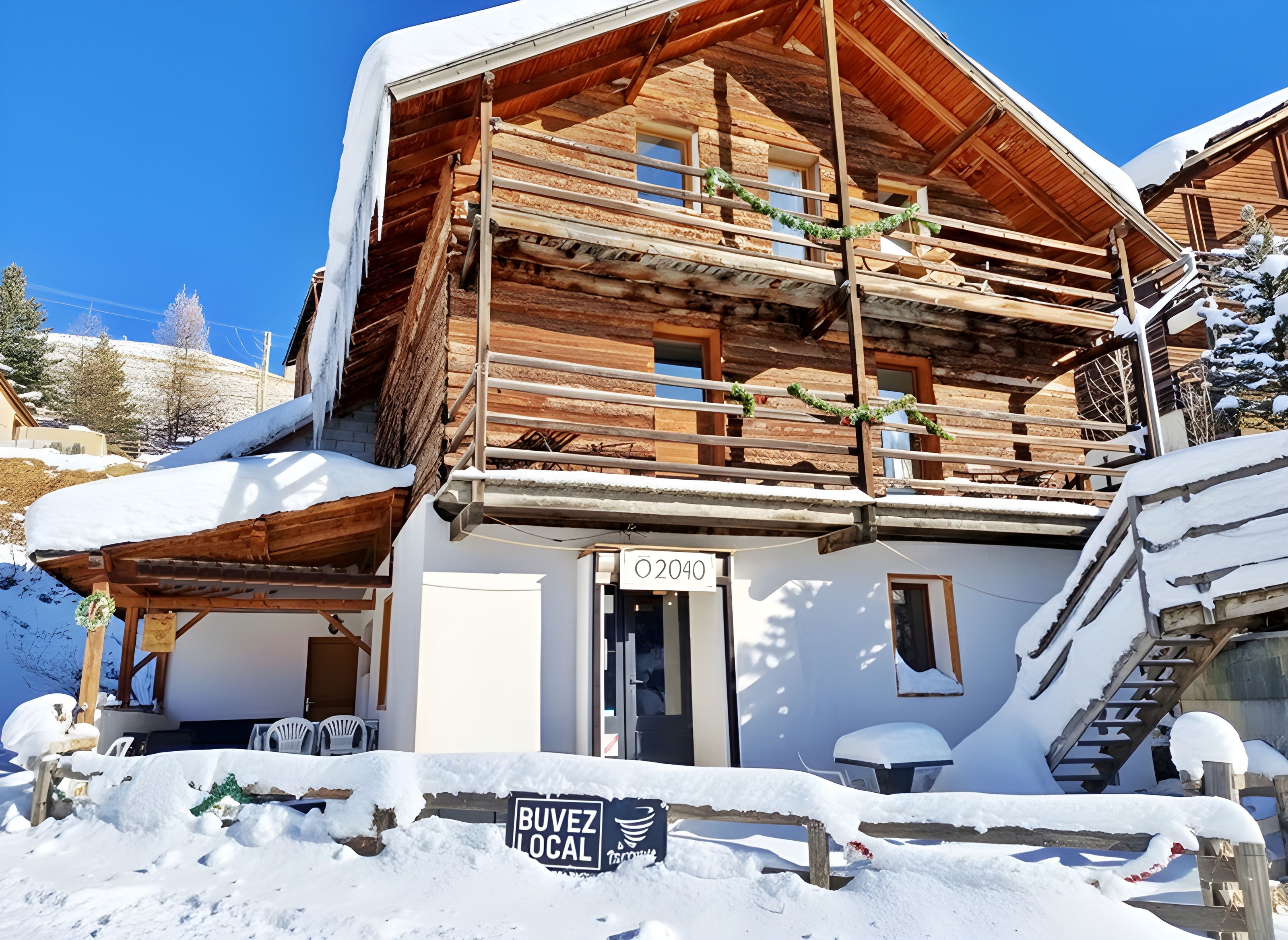 CASA-2040 Family Chalet Saint-Veran Nice View 14p