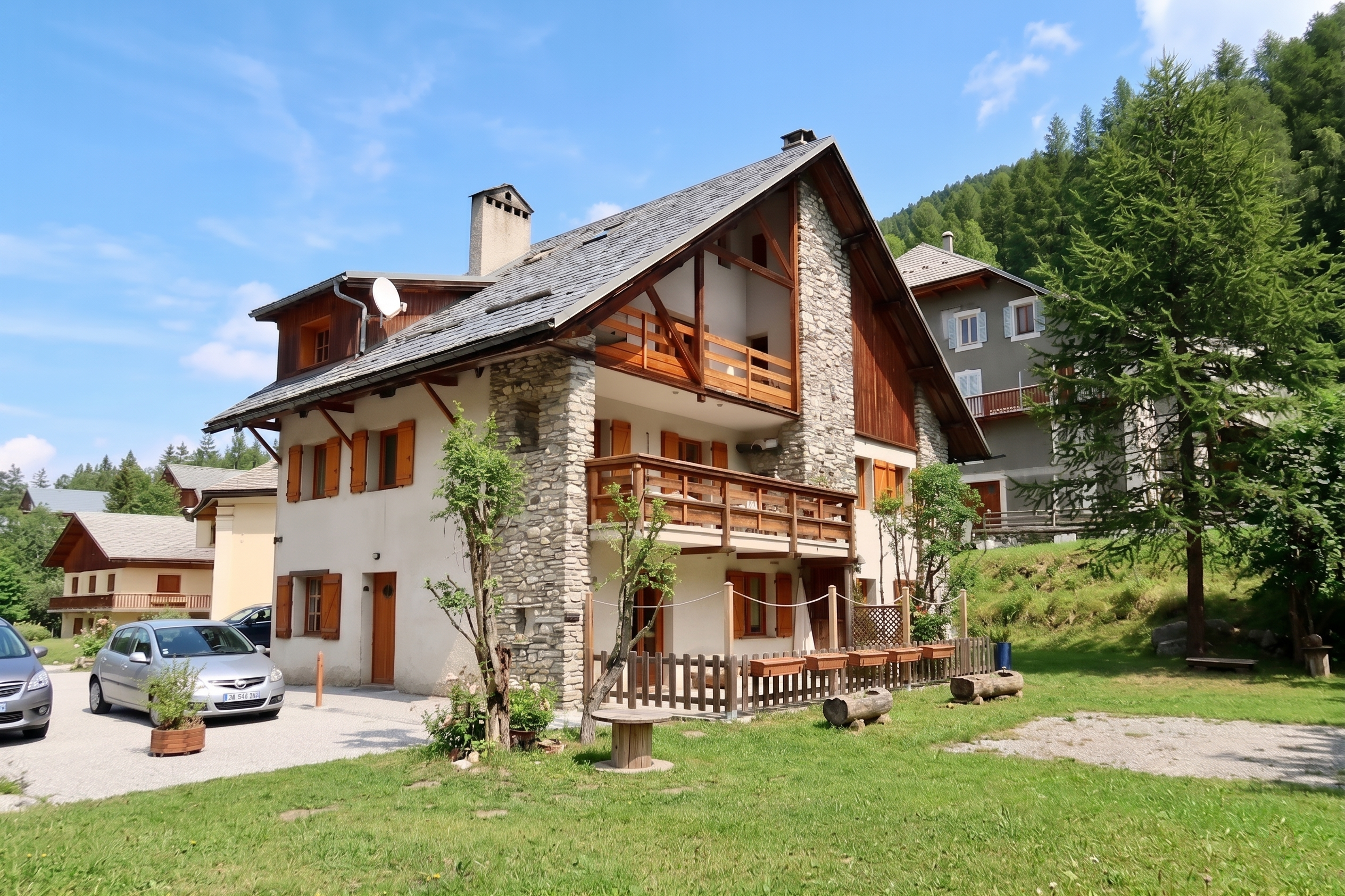 Casa-Le Toussiard apartment in chalet St-Véran