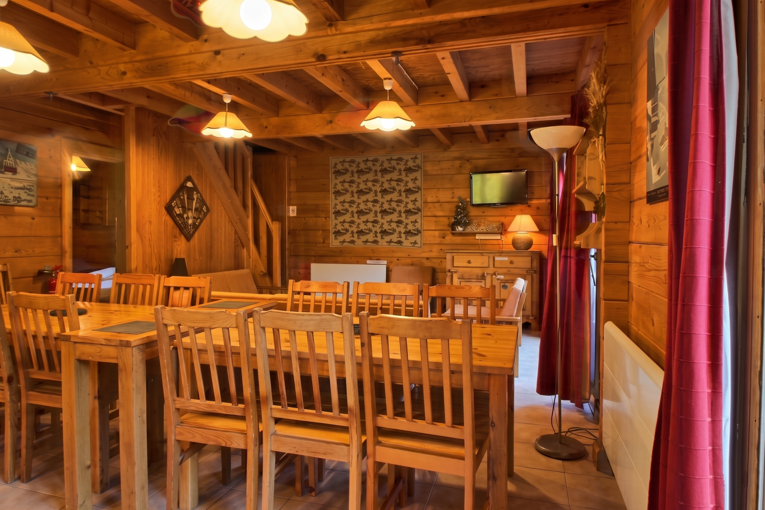 Casa-Les Heureux magnificent chalet Risoul 1850