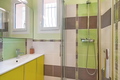 roomsBathroom