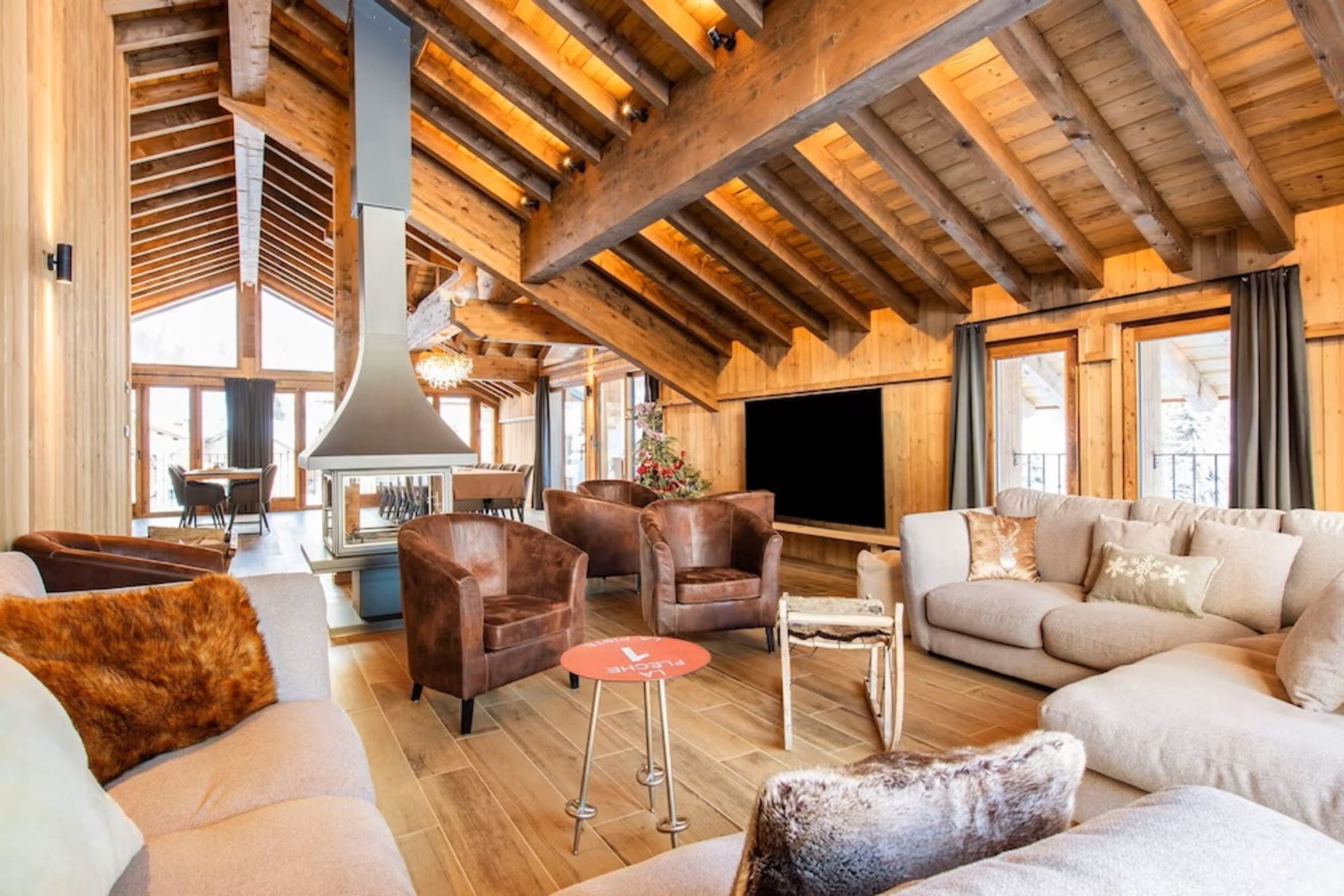 CASA-Champagny: Luxury Chalet With Pool & Sauna