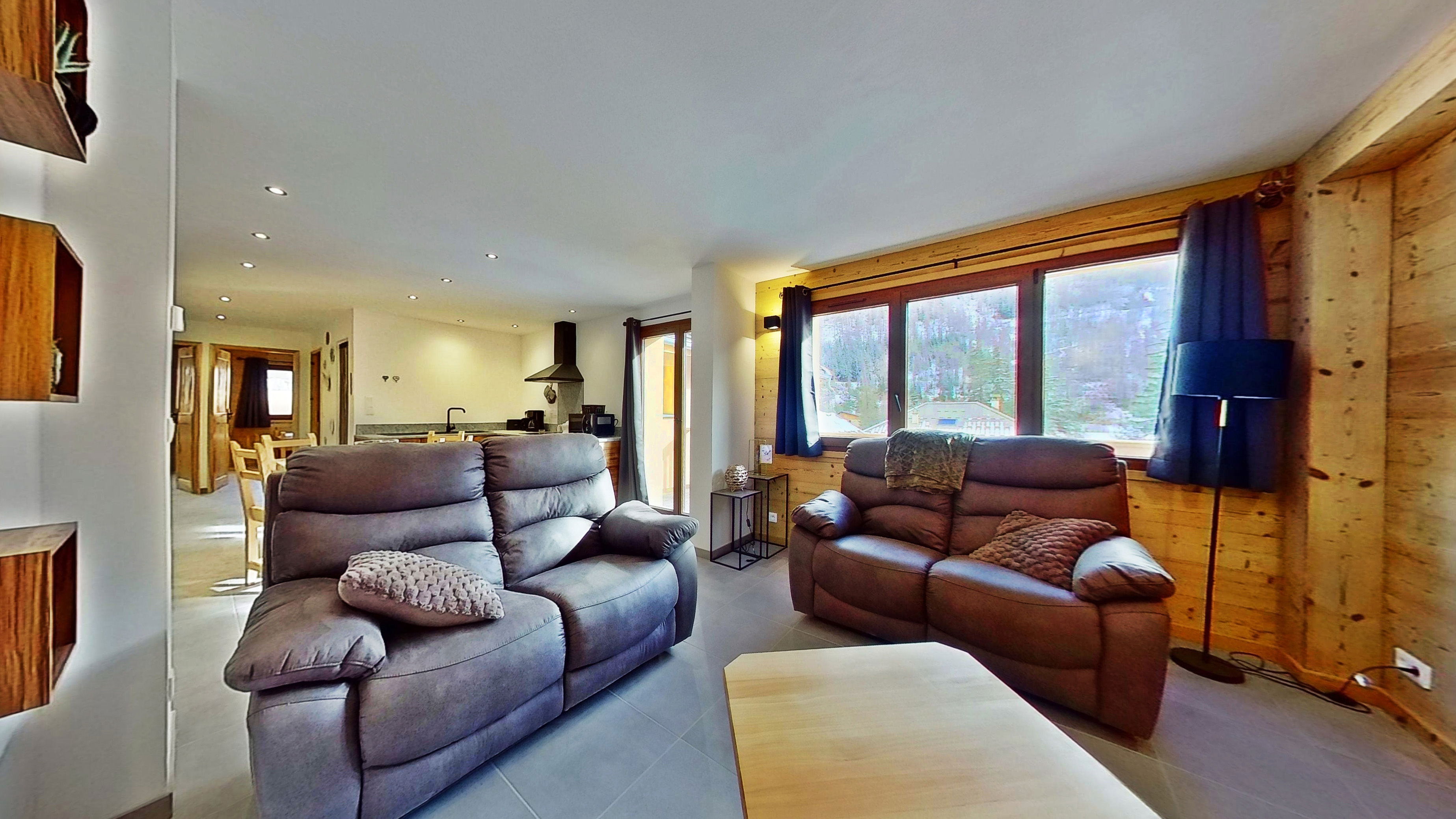 CASA-Mezan, cozy 2-bedroom apartment