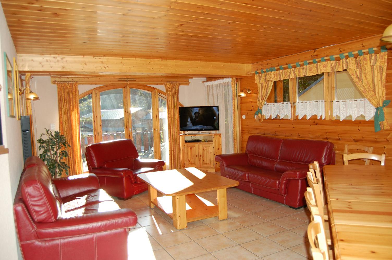 CASA-Chalet du Merle 1: Alpine toevlucht in Champagny