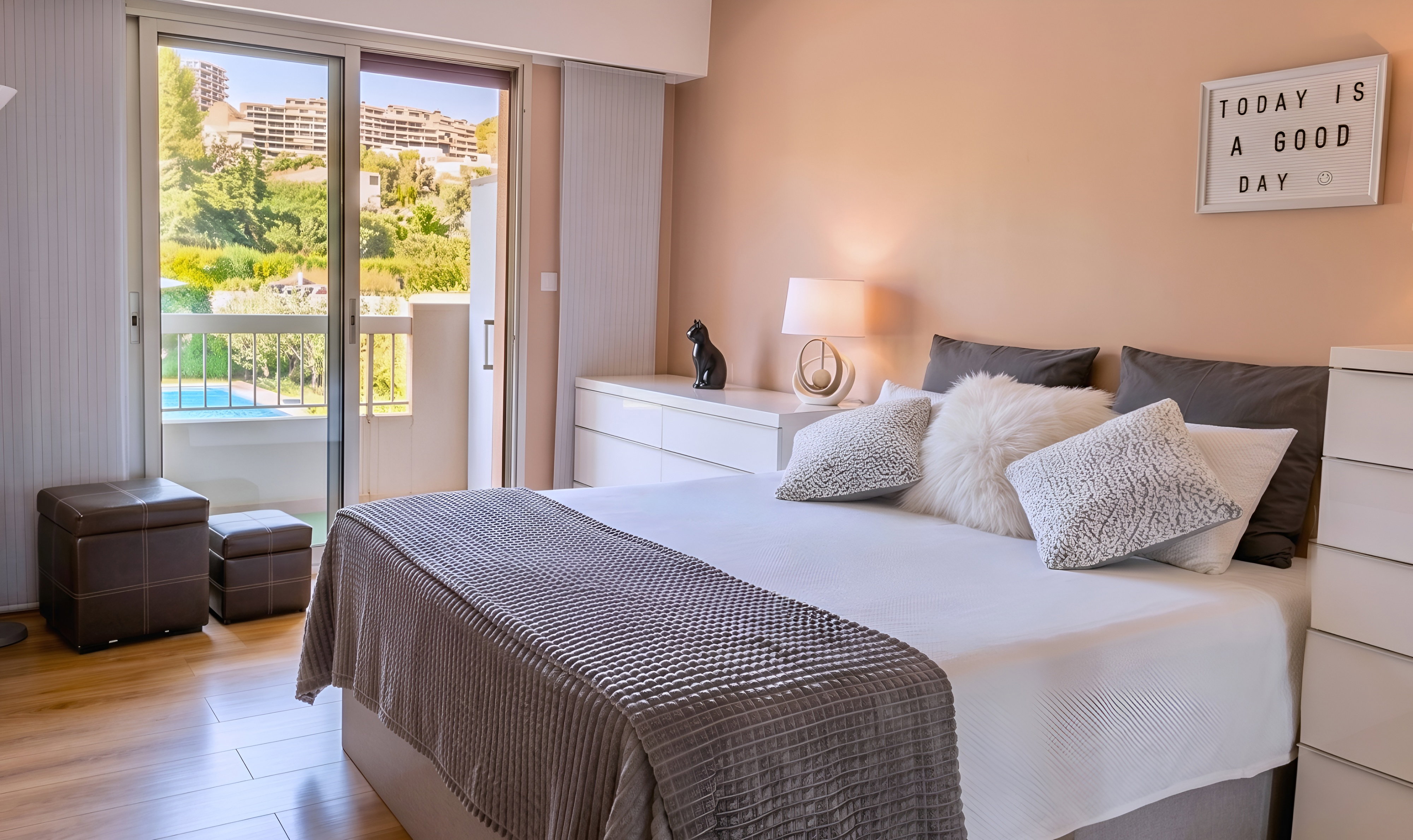 CASA-Martine Sea View and Private Parking