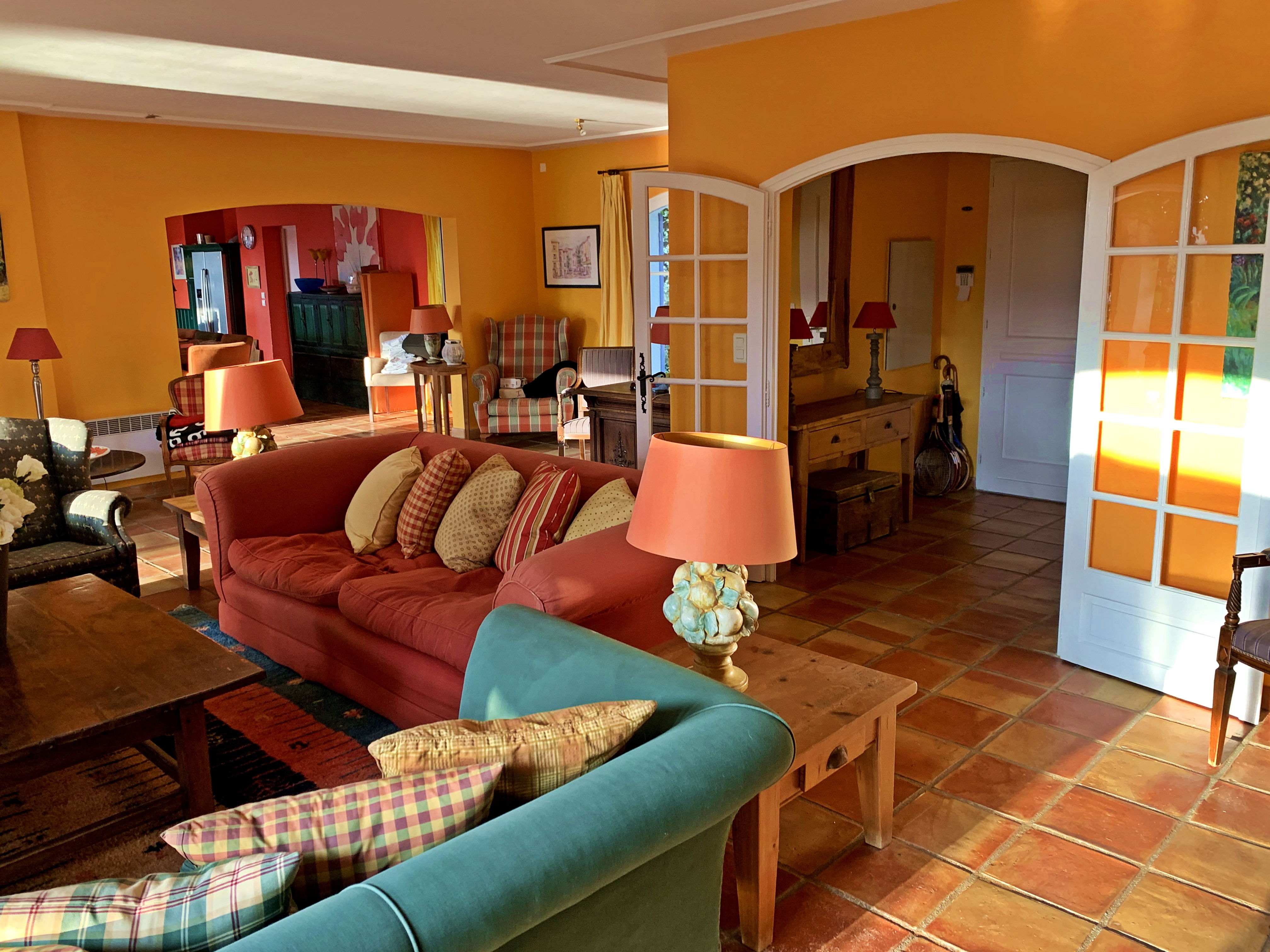 Casa-Happy Family House Valbonne with Infinity Pool