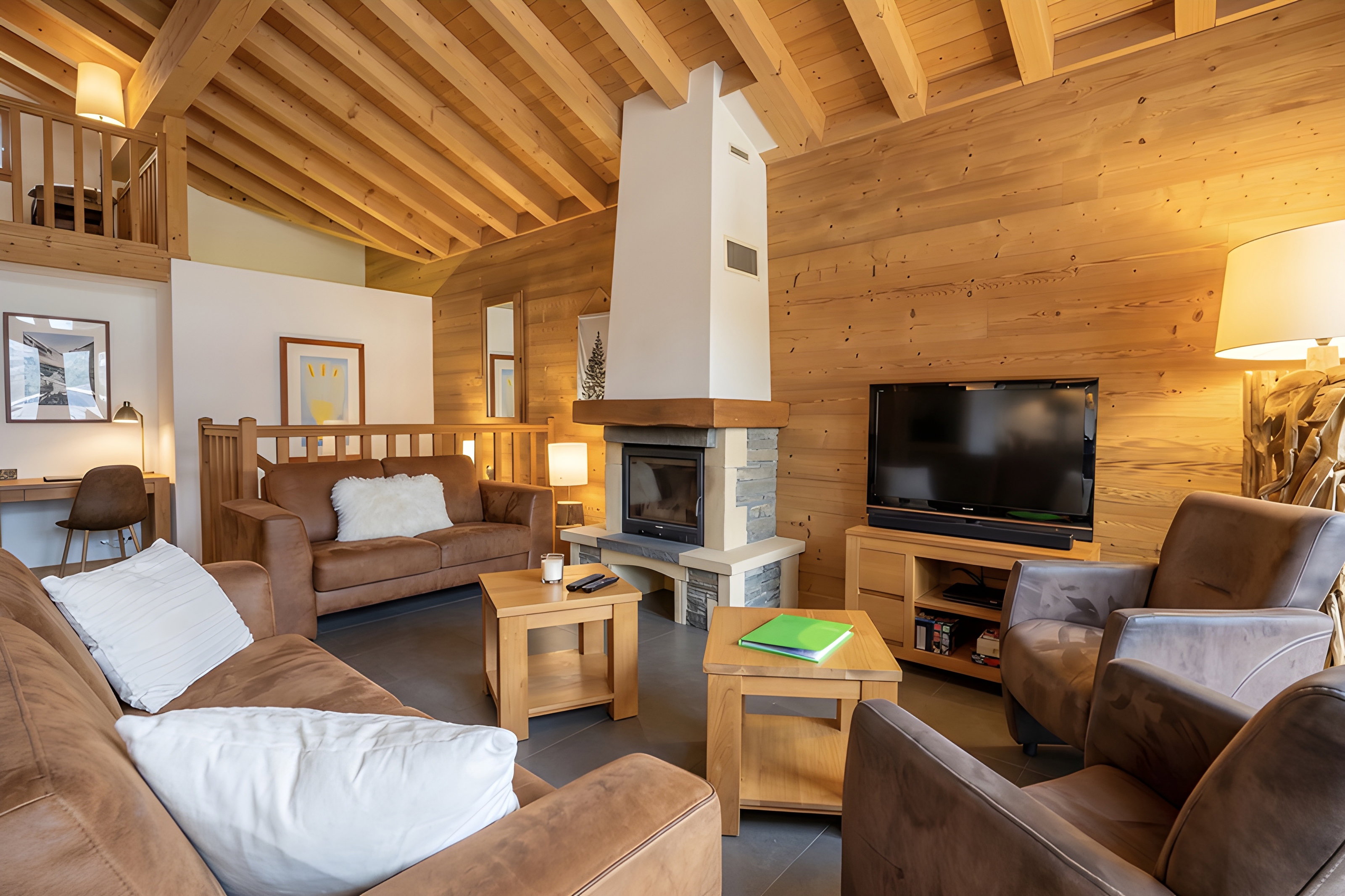CASA-Chalet des Ponts: Escape at Col de Madeleine