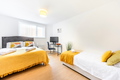Big 5-Bed Quinton House — Sleeps 14, Ideal for Contractors