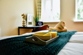 Stylish 2-Bed Apt · Canals & Brindleyplace · Free Parking · Sleeps 6
