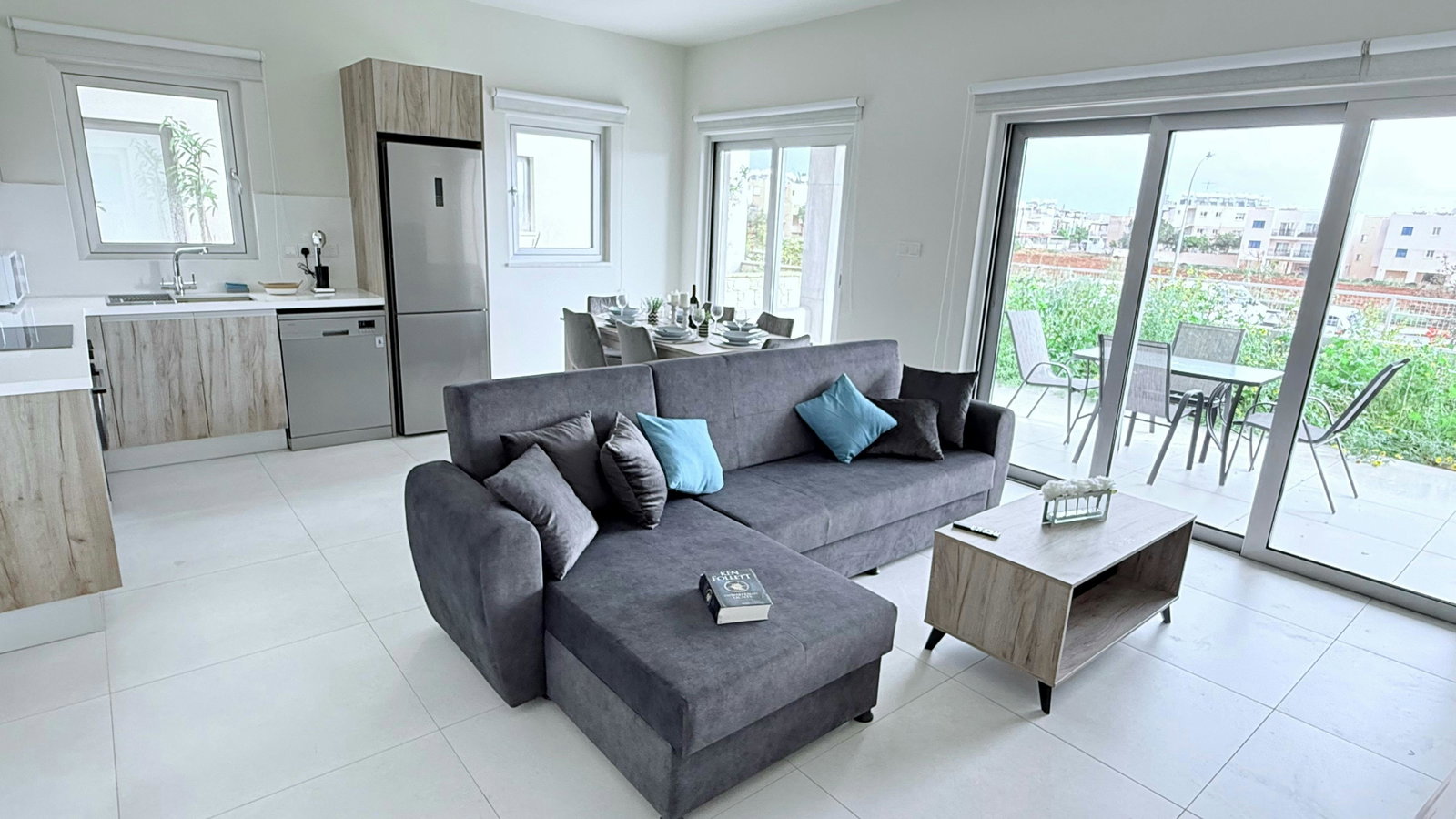 apartment layout living dining area