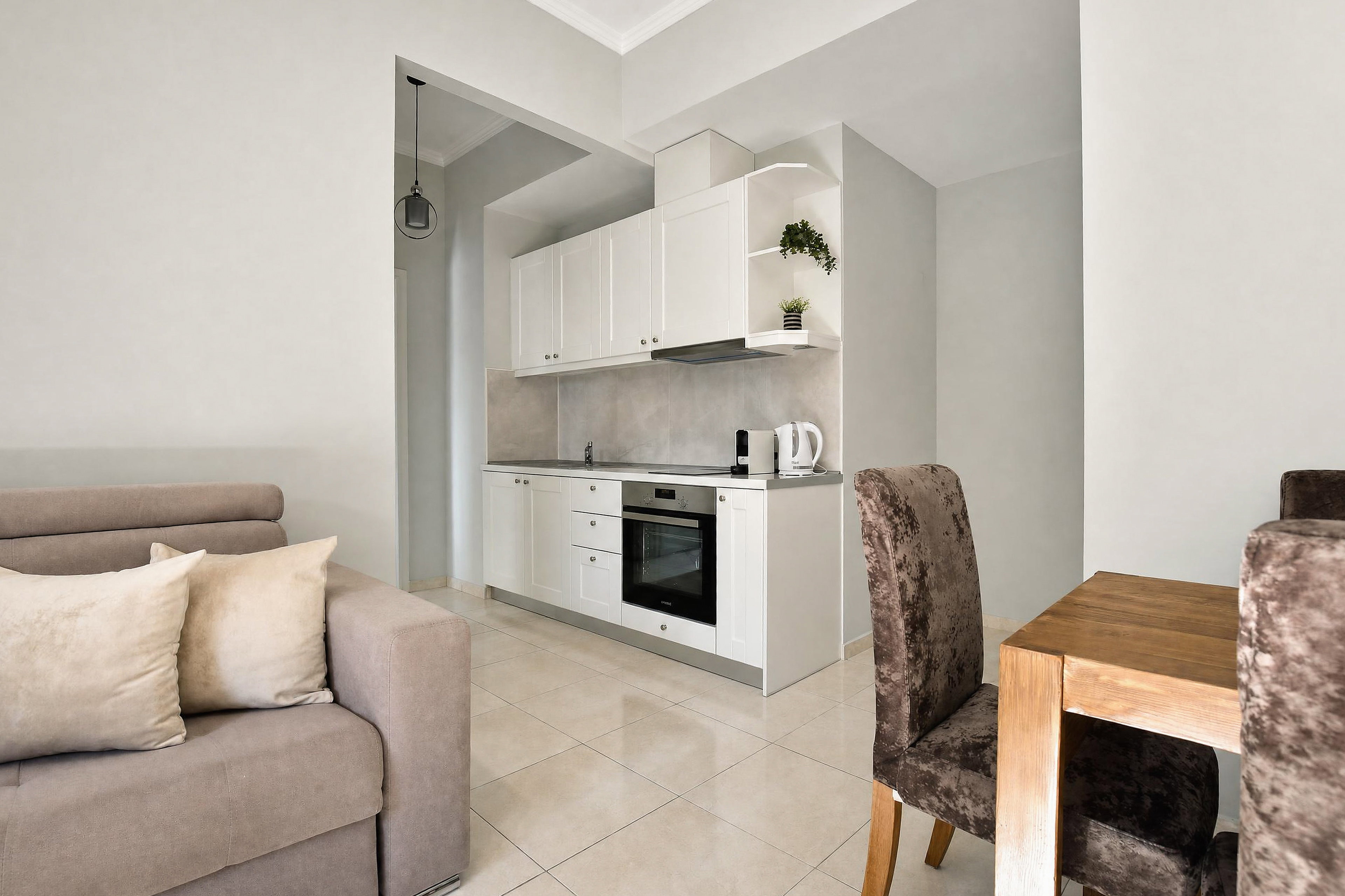 La Perla #1 | 1BR Apartment with Balcony