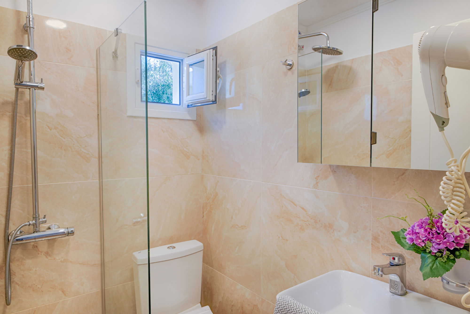 Andreas Hideaway Palaiokastritsa Apt 2-Sea at 150m