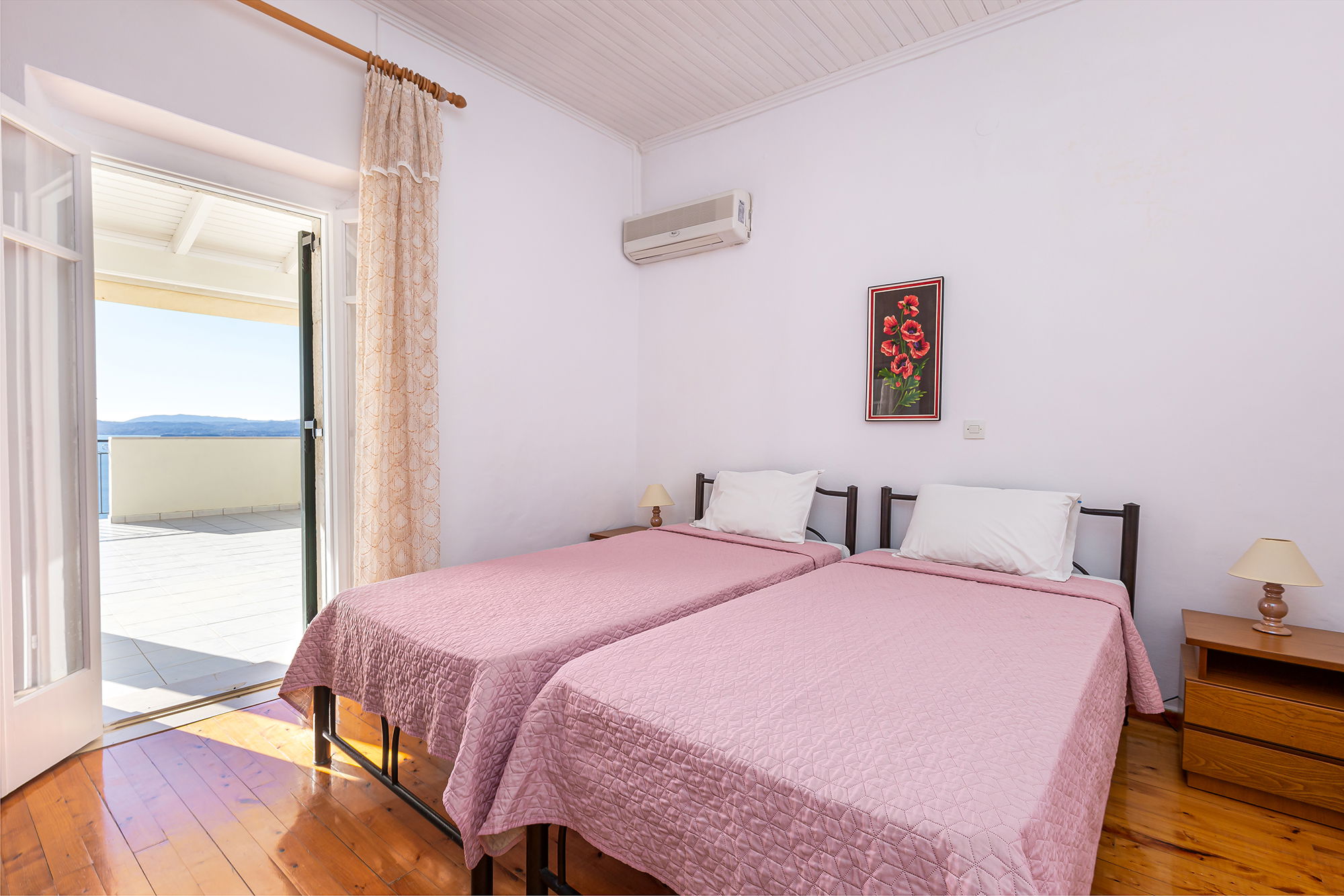 Villa Georgina - private pool & stunning sea view