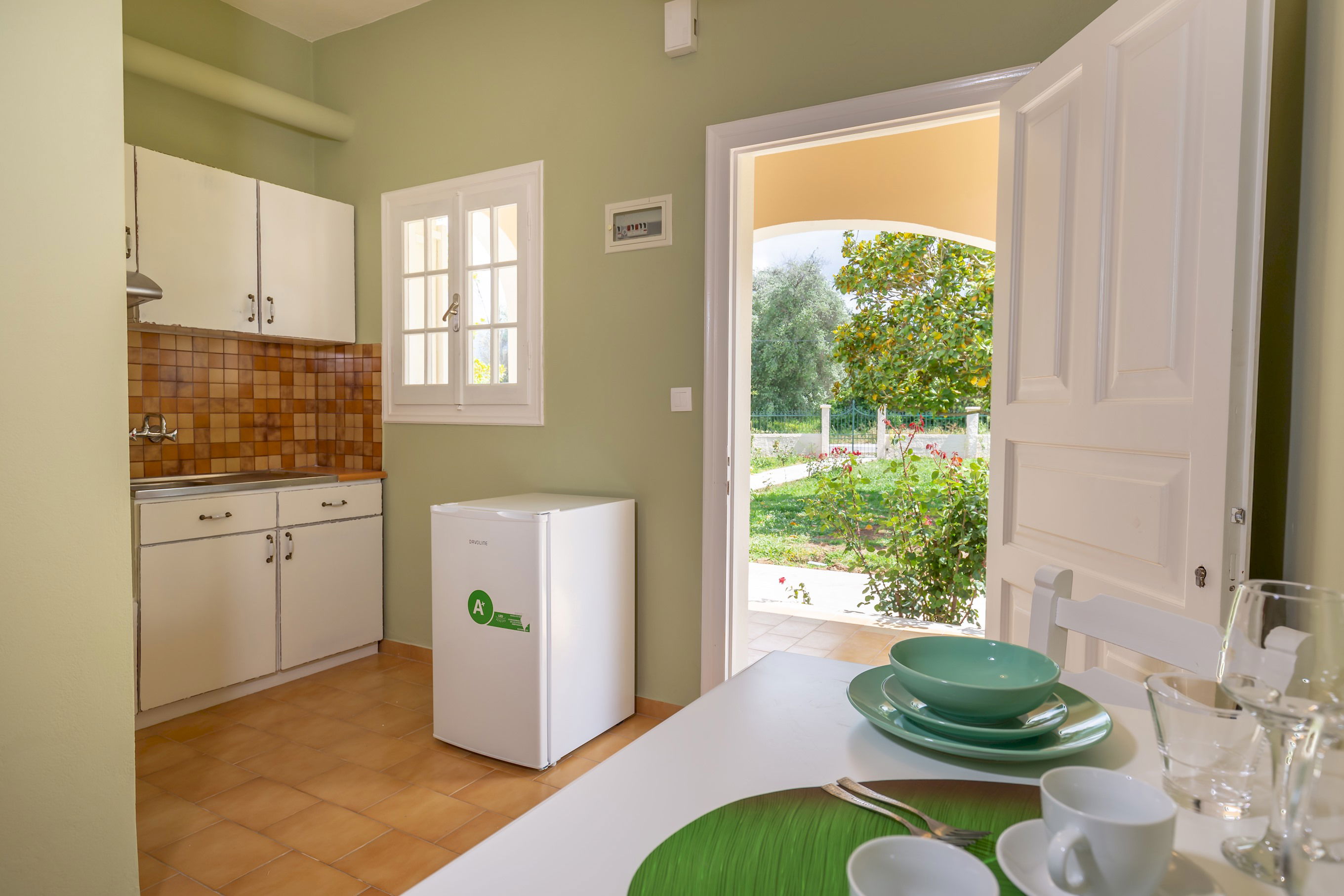 Relax Studios Corfu ★ KARMA ground floor studio