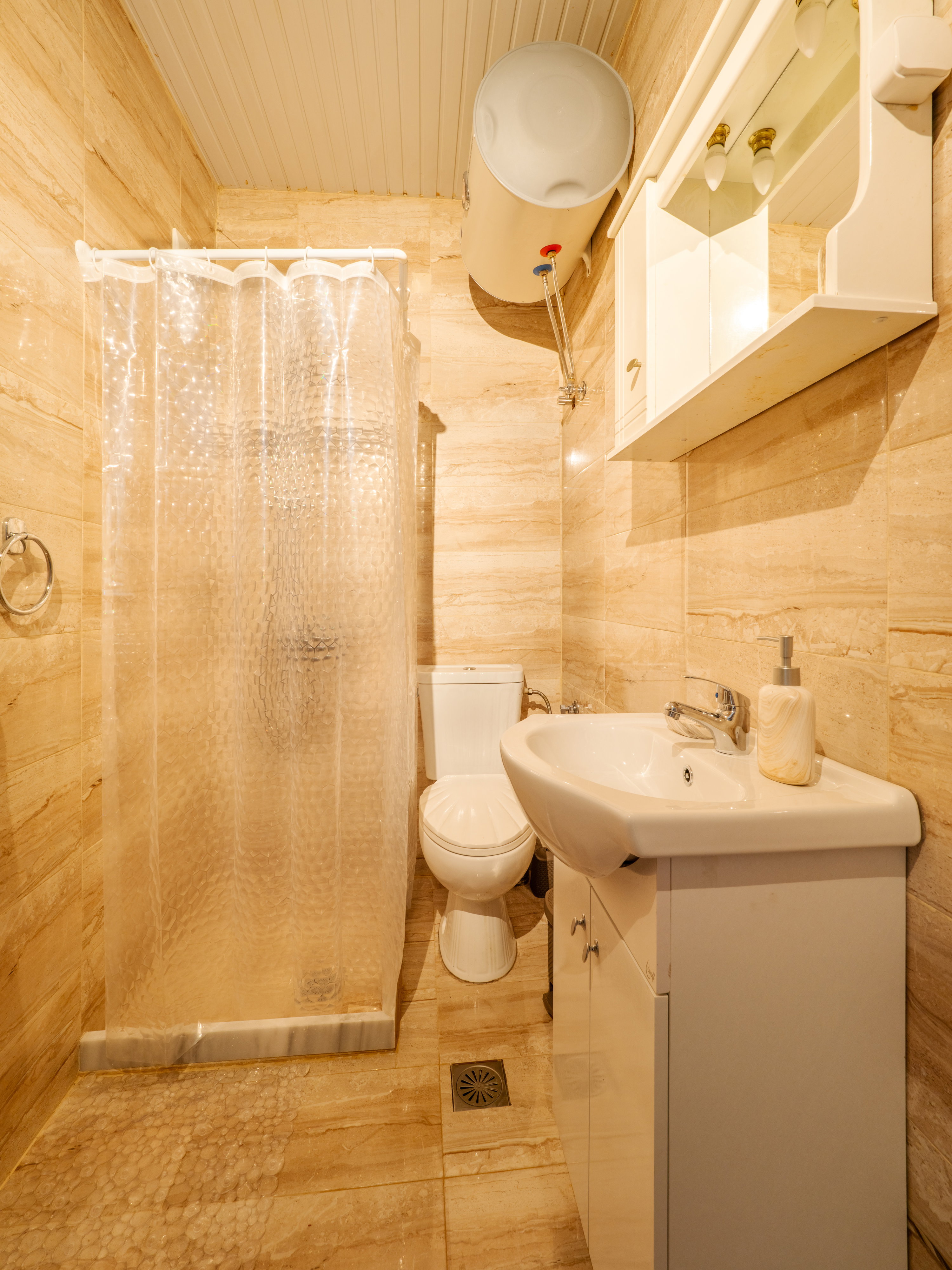 Acropole Seaview Apt – Old Port Views