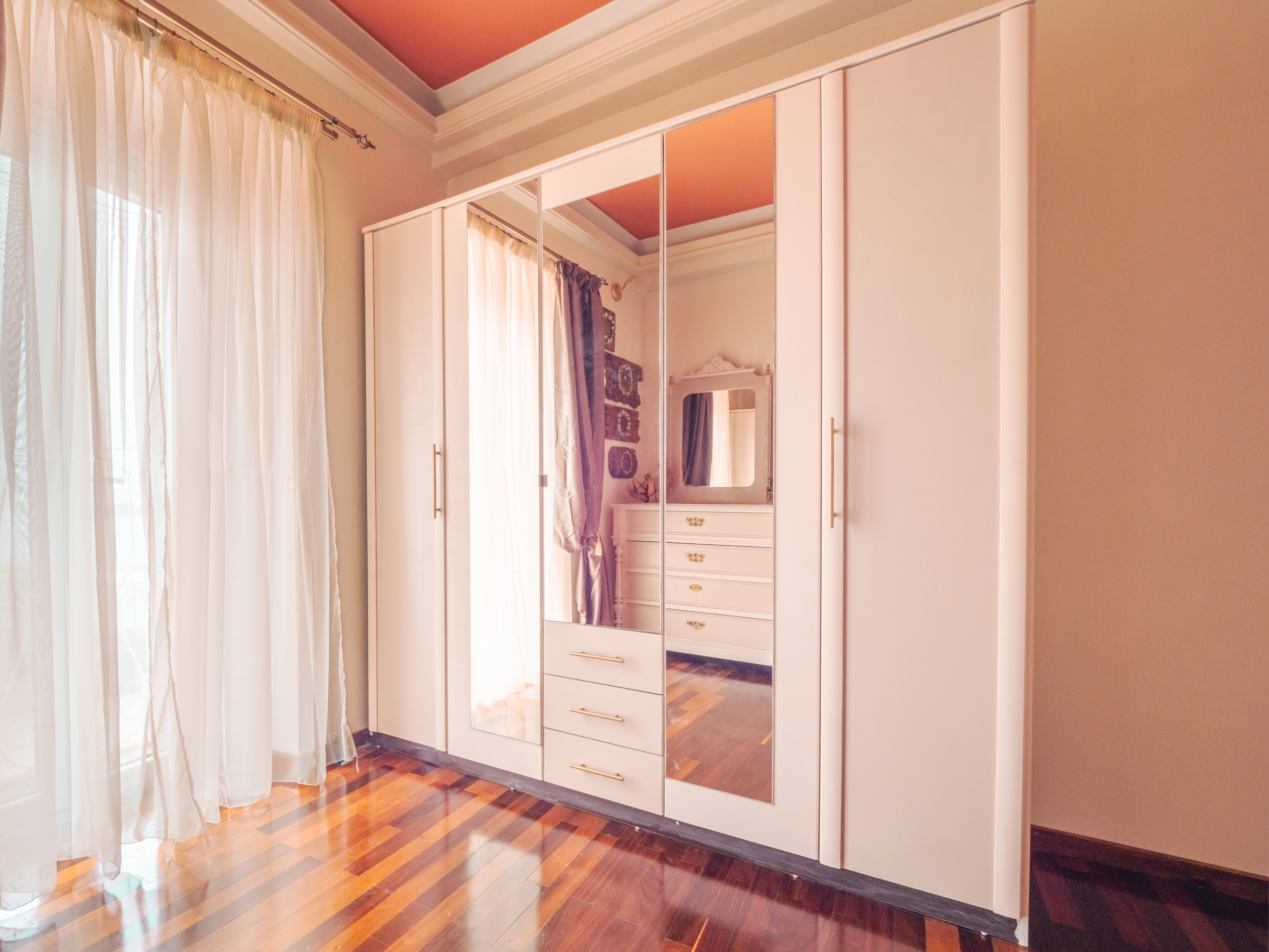 Acropole Seaview Apt – Old Port Views